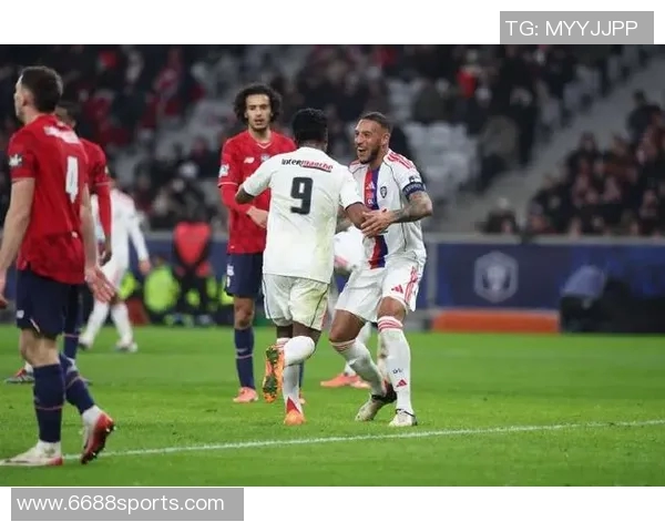 法甲首秀感受：恩德里克赞里昂球迷热情与球场魅力